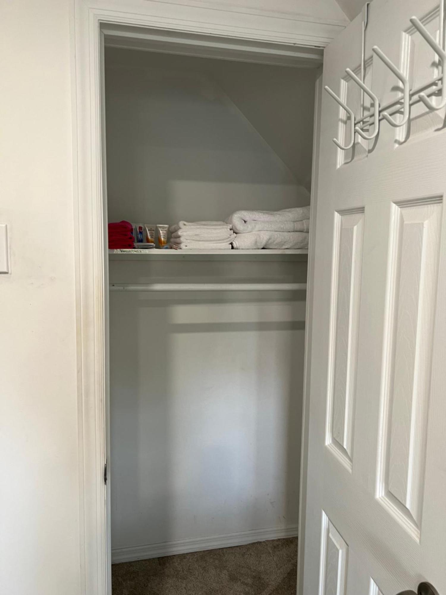 Hospedagem domiciliar Modern & Cozy In Queens Near Train Station And Buses Nova York